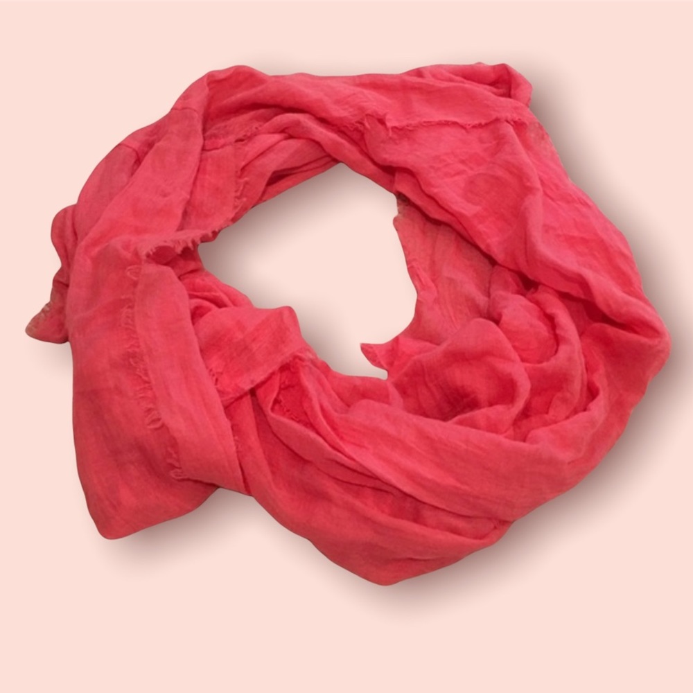 Charlotte Russe Infinity Scarf - Picture 1 of 4